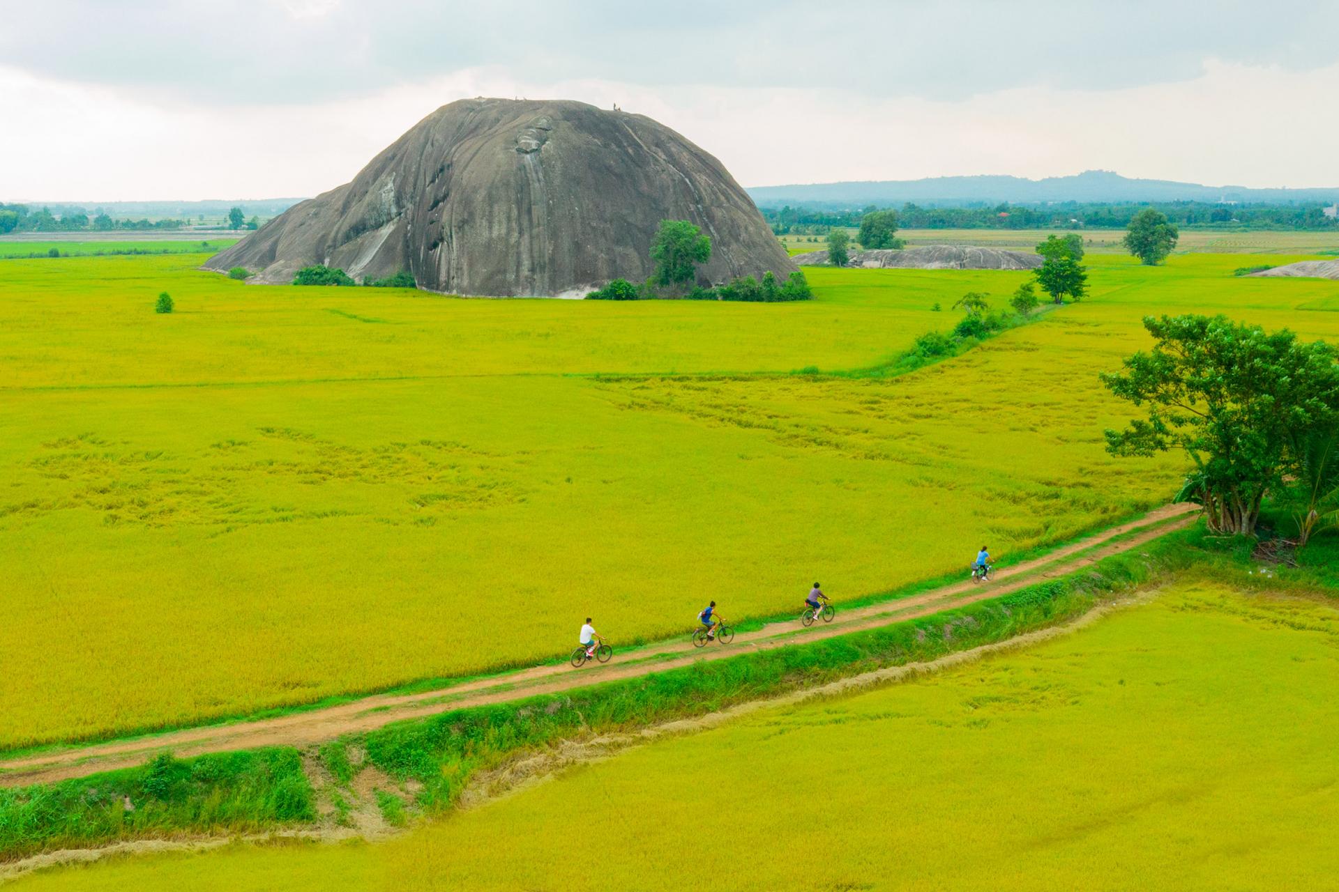 Du lịch SKD